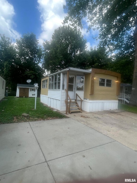 2800 Ridge Ave Unit 122, Springfield, IL 62702