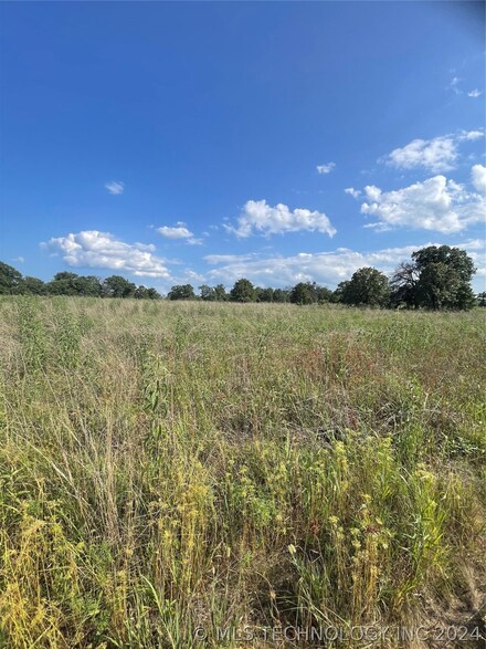 0 W Conifer Rd Unit 2423819, Henryetta, OK 74437