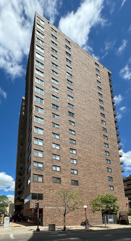 26 10th St W Unit 1701, Saint Paul, MN 55102