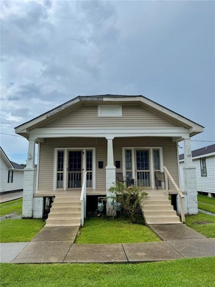 530 Victory Dr, Westwego, LA 70094