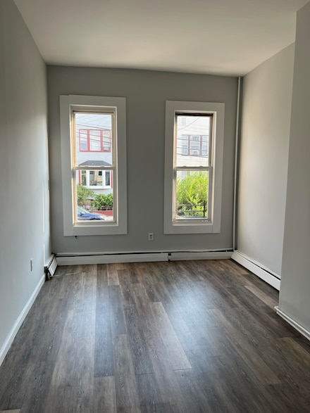 112 Irving St Unit 2L, Jersey City, NJ 07307