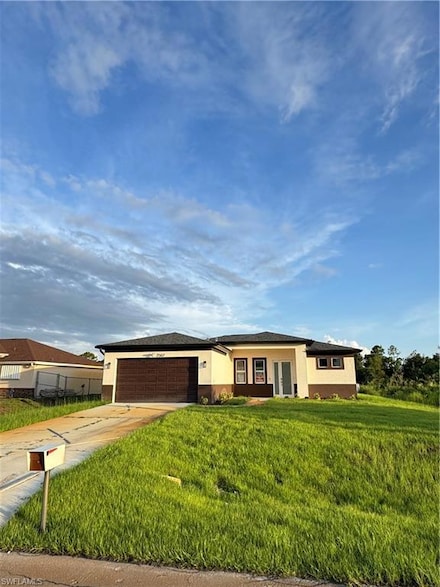 2507 30th St SW, Lehigh Acres, FL 33976