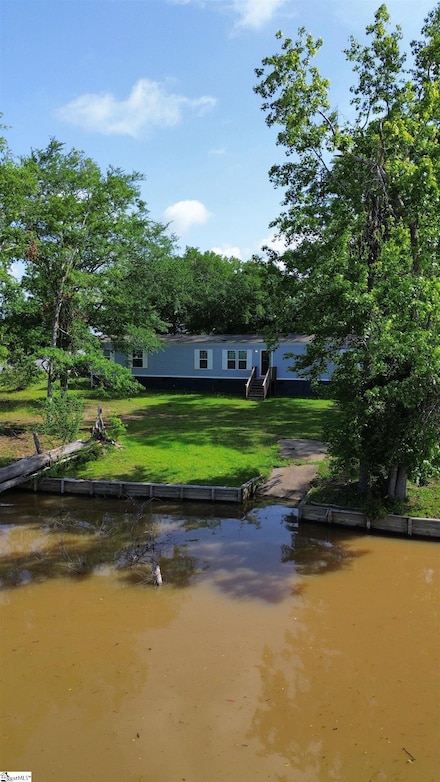 538 Rabon Creek Cir, Waterloo, SC 29384