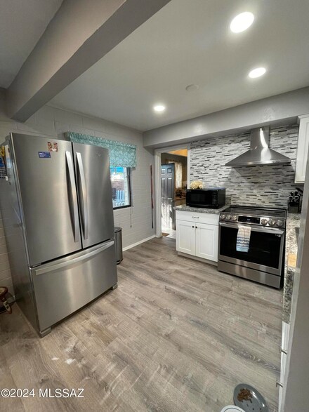 1348 S Avenida Polar Unit K-110, Tucson, AZ 85710