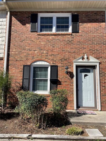220 Northpoint Ave Unit C, High Point, NC 27262