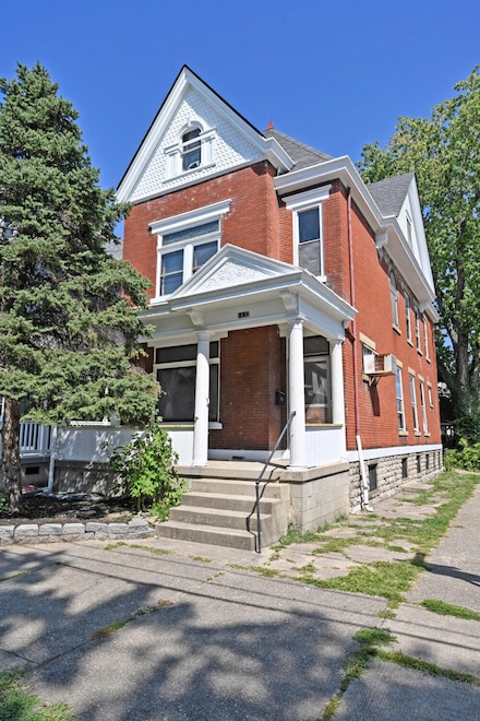 1830 Scott St, Covington, KY 41014