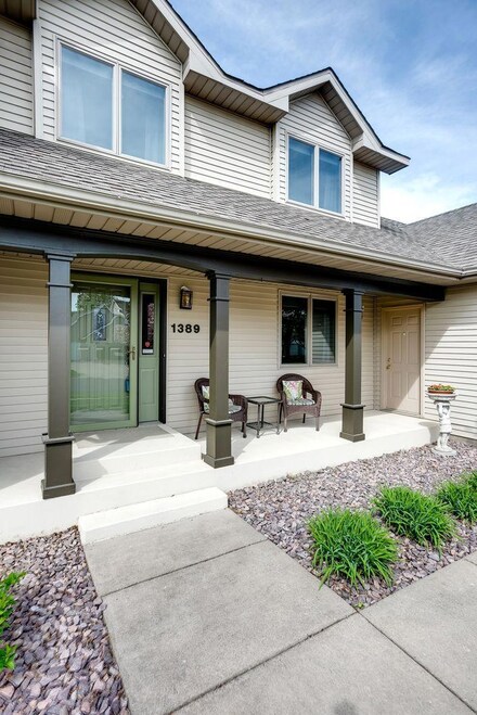 1389 Jefferson St, Hastings, MN 55033