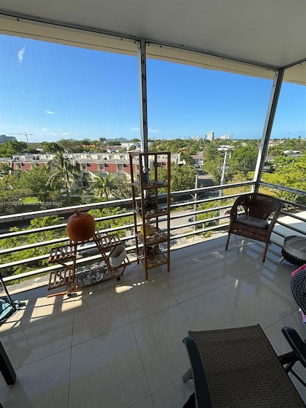 1750 NE 115th St Unit 608, Miami, FL 33181