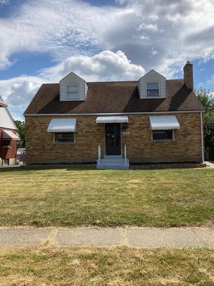 7414 Huntridge Ave, Cincinnati, OH 45231