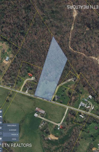 1051 Williams Creek Rd, Oneida, TN 37841