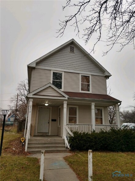 710 Norwood Ave, Toledo, OH 43604