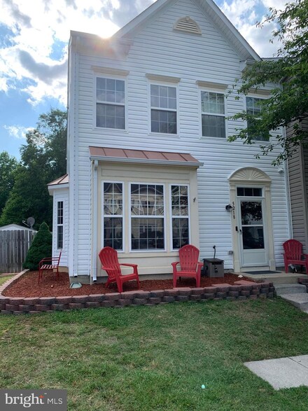 5218 Drakes Ct, King George, VA 22485