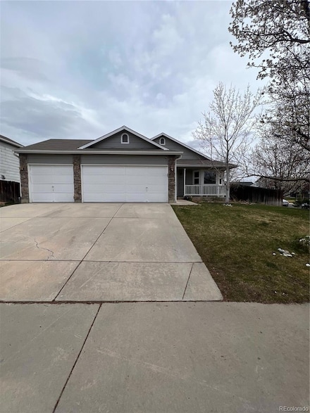 2242 S Uravan St, Aurora, CO 80013