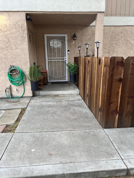 33 Deer St Unit 7, Salinas, CA 93906