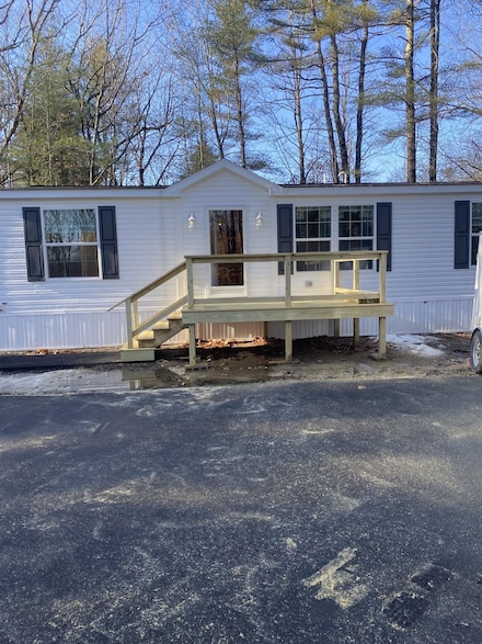 10 Granite Ln, Wolfeboro, NH 03894