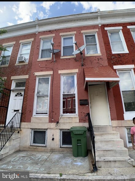 1820 Penrose Ave, Baltimore, MD 21223