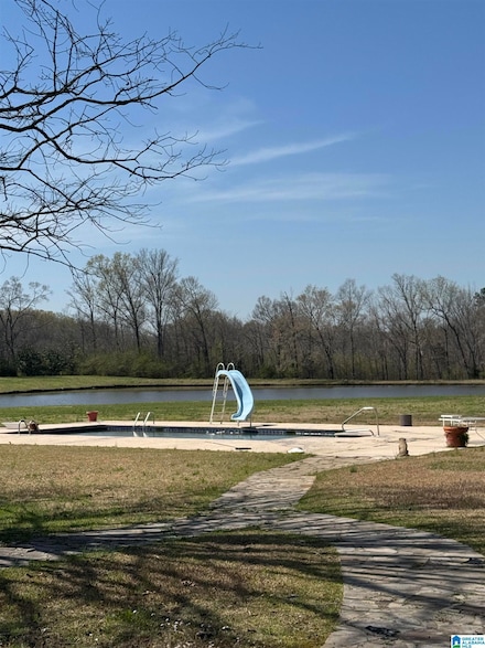 1035 Pleasant Valley Rd, Rainbow City, AL 35906