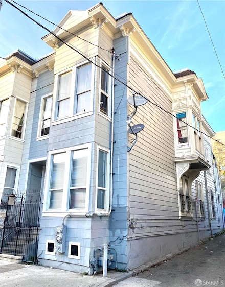 3328 26th St, San Francisco, CA 94110