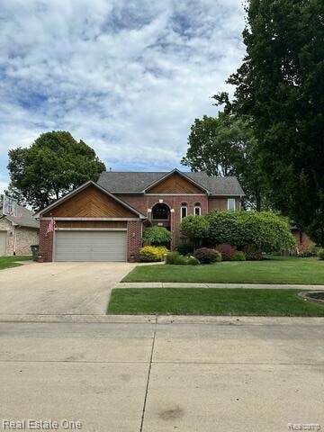39888 Brylor Ct, Clinton Township, MI 48038