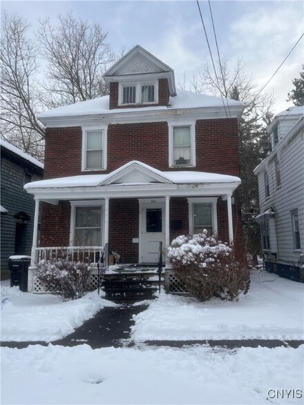 341 W Newell St, Syracuse, NY 13205