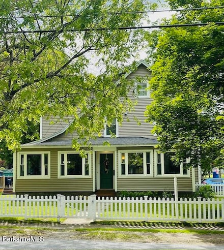 127 Carson Ave, Dalton, MA 01226