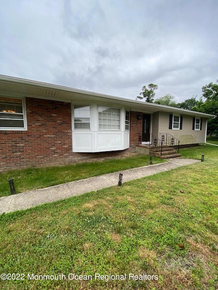 490 W Park Ave, Oakhurst, NJ 07755