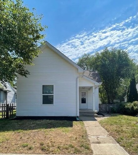 821 Cottage Ave, Columbus, IN 47201