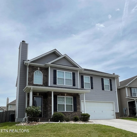 2742 Lucky Leaf Ln, Knoxville, TN 37924