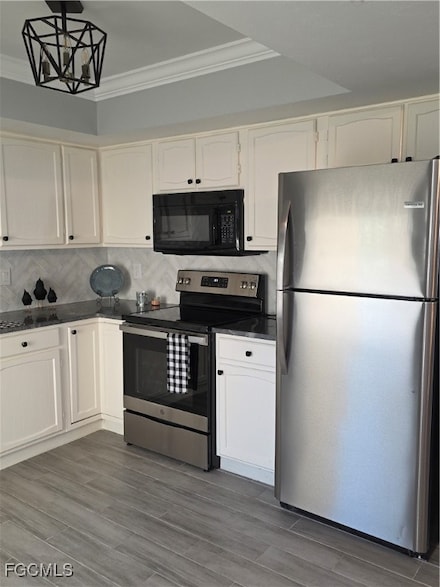 11194 La Coruna Ln, Bonita Springs, FL 34135