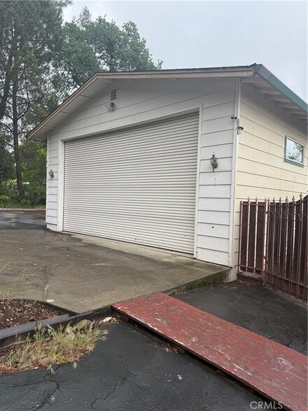 5115 Royal Oaks Dr, Oroville, CA 95966