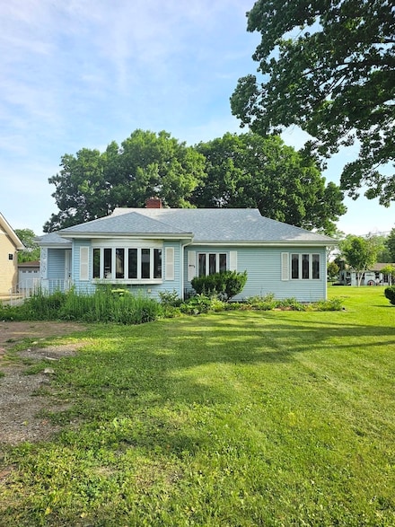 756 W Lincoln Ln, Des Plaines, IL 60018