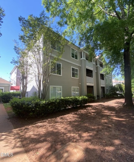 1251 University Ct Unit 203, Raleigh, NC 27606