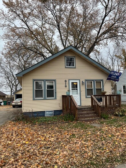 818 N Armstrong Ave, Litchfield, MN 55355
