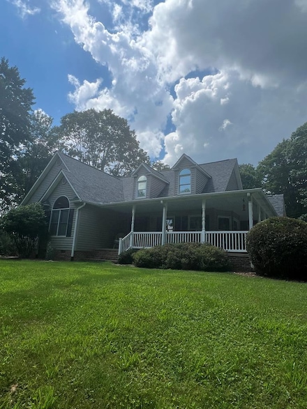 23340 Beech Mountain Rd, Damascus, VA 24236