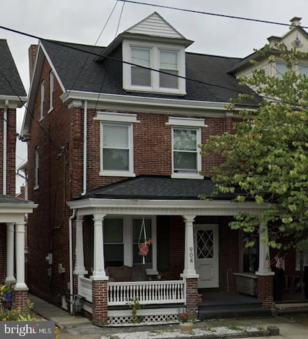 904 Locust St, Columbia, PA 17512
