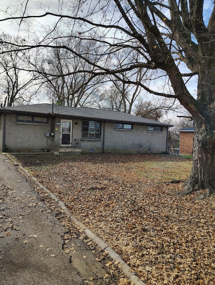 293 Garry Dr, Nashville, TN 37211