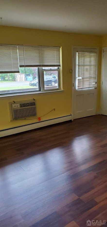 55 Gill Ln Unit 67, Iselin, NJ 08830