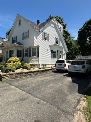21 Bates Rd, Brockton, MA 02302