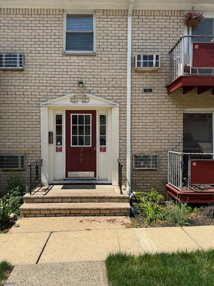 386 Hoover Ave Unit 165, Bloomfield, NJ 07003