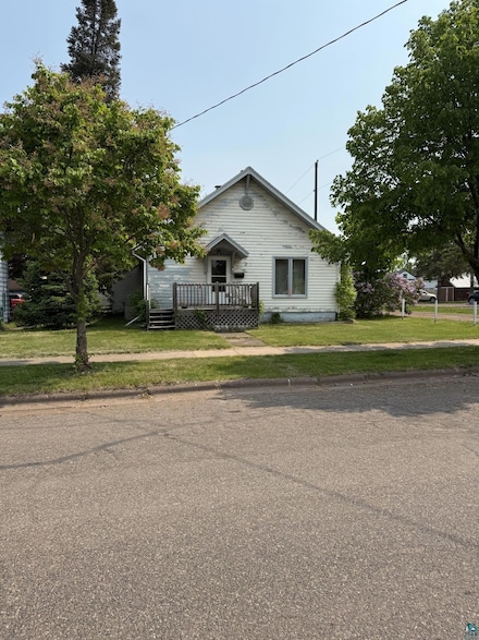 322 Prentice Ave, Ashland, WI 54806