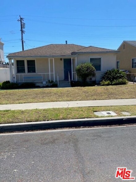 11270 Segrell Way, Culver City, CA 90230