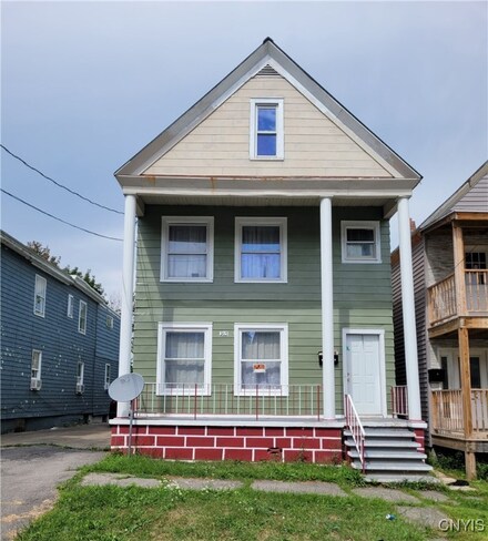 915 Blandina St, Utica, NY 13501