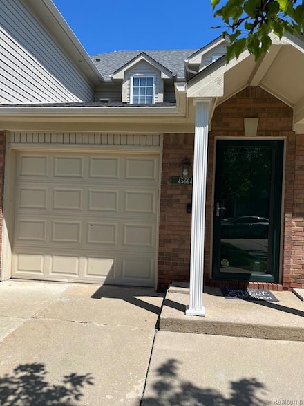 45664 Gable Dr Unit 6, Macomb, MI 48044