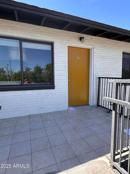 1225 E Thomas Rd Unit 16, Phoenix, AZ 85014
