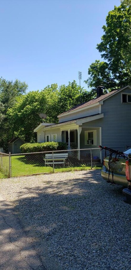 5401 Walnut Creek Rd, Kingston, OH 45644