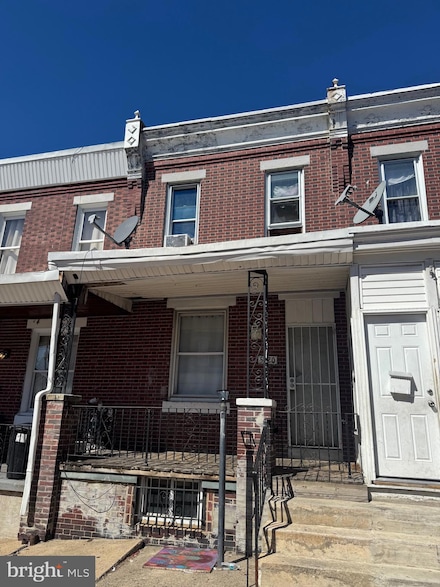 5320 Hedge St, Philadelphia, PA 19124