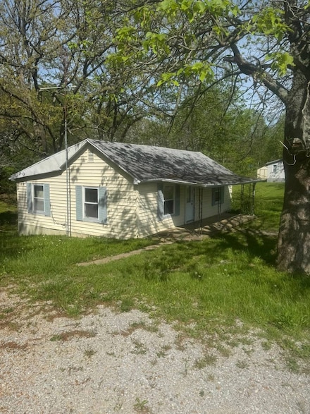 774 State Route 254 W, Sacramento, KY 42372