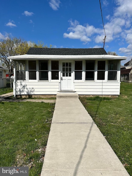 6 Mowery Rd, New Castle, DE 19720