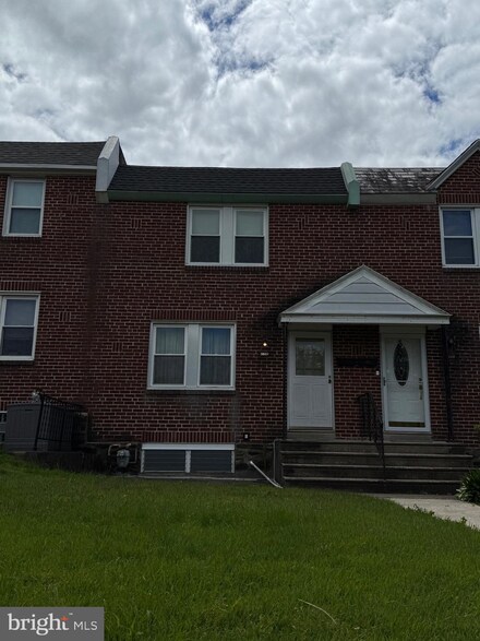 3822 Brunswick Ave, Drexel Hill, PA 19026