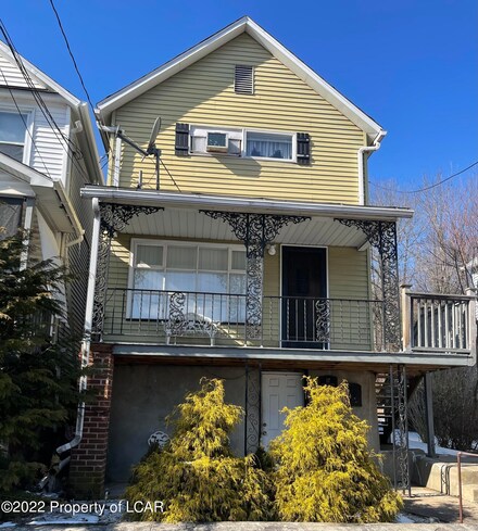 17 Sively St, Ashley, PA 18706